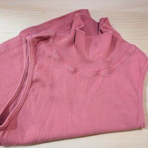 Big Bud Press Raspberry Sorbet pink Essential Sleeveless Turtleneck, size XS